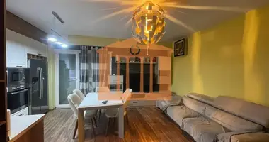 Apartamento 3 habitaciones en Albania
