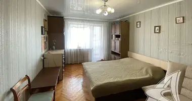 Квартира 3 комнаты в Каменец, Беларусь