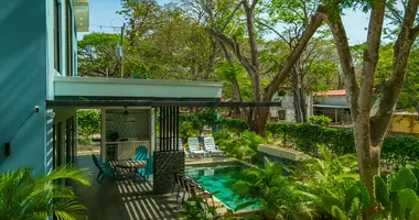 Haus 4 Schlafzimmer in Veintisiete de Abril, Costa Rica