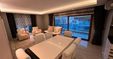 5 bedroom apartment in Tosmur, Turkey