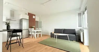 Commercial property 45 m² in Warsaw, Poland
