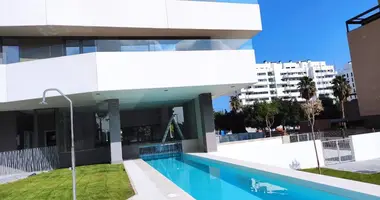 2 bedroom apartment in Alicante, Spain