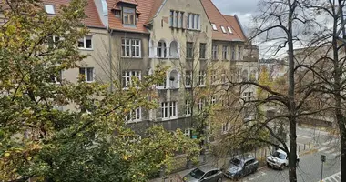 Квартира 4 комнаты в Познань, Польша