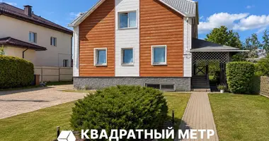 Casa en Smalyavichy, Belarús