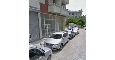 Shop 41 m² in Tirana Municipality, Albania