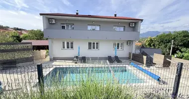 Villa 5 chambres dans Grad Rijeka, Croatie