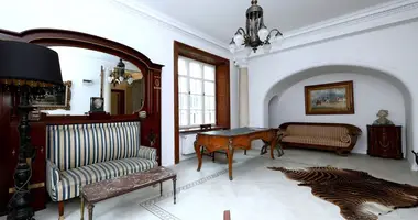 Dom 8 pokojów w Warszawa, Polska