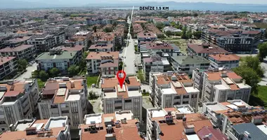 6 room apartment in , Turkey