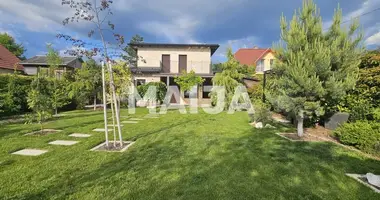 Дом 5 комнат в Чёмёр, Венгрия