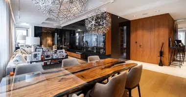 3 bedroom apartment in Warsaw, Poland