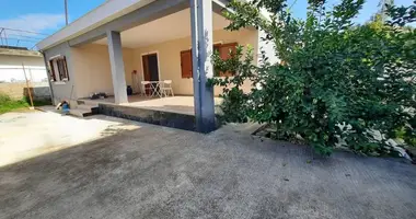 Dom wolnostojący 3 pokoi w Bashkia Vlore, Albania