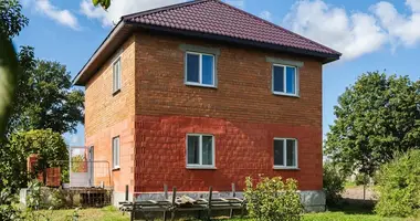 Casa en Stankauski sielski Saviet, Belarús