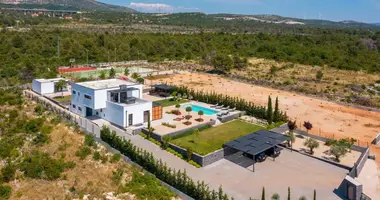 Haus 6 Schlafzimmer in Grad Sibenik, Kroatien