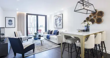 3 bedroom apartment in London, United Kingdom