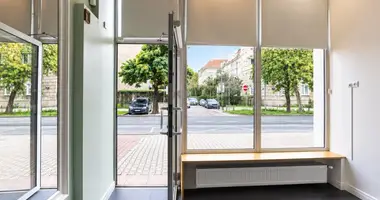 Commercial property 20 m² in Warsaw, Poland