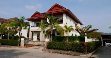 Apartamento 4 habitaciones en Rawai, Tailandia