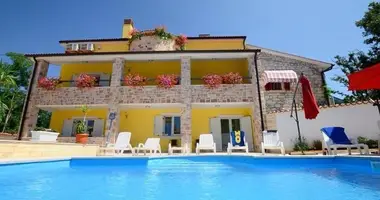 Hotel 486 m² w Grad Porec, Chorwacja