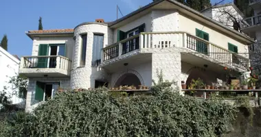 4 bedroom house in Lustica, Montenegro