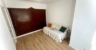 Wohnung 4 zimmer in Alicante, Spanien