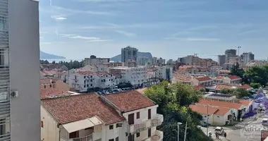 Apartamento 2 habitaciones en Budva, Montenegro