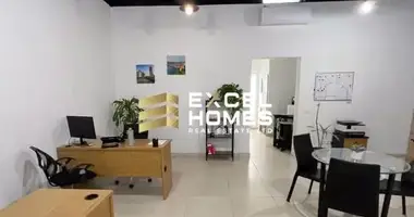 Propiedad comercial en Qormi, Malta
