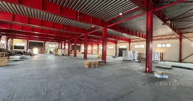Commercial property 6 000 m² in Vaqarr, Albania