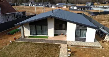 Haus 3 zimmer in Penikovskoe selskoe poselenie, Russland