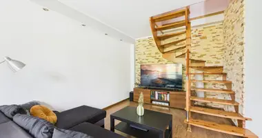 Apartamento 3 habitaciones en Varsovia, Polonia