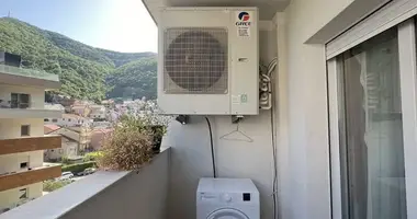 Mieszkanie 3 pokoi w Budva, Czarnogóra