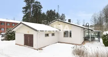 2 bedroom house in Helsinki sub-region, Finland