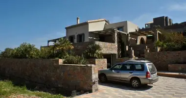 3 bedroom house in Epano Elounda, Greece