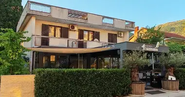 Hotel 242 m² in Tivat, Montenegro