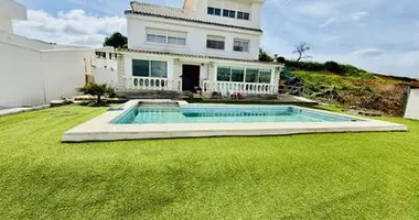 6 bedroom house in Malaga, Spain
