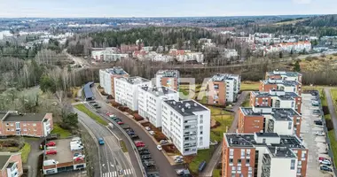 Wohnung 3 zimmer in Verwaltungsgemeinschaft Helsinki, Finnland