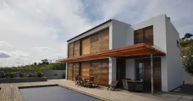Villa in Santa Cruz, Portugal