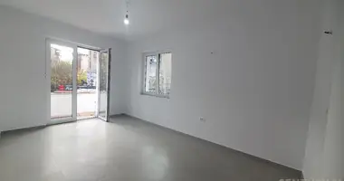 Büro 72 m² in Tirana, Albanien