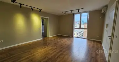 2 bedroom apartment in Tirana Municipality, Albania