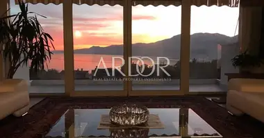 Apartamento 4 habitaciones en Grad Rijeka, Croacia