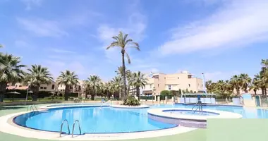 4 bedroom apartment in Dehesa de Campoamor, Spain