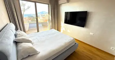 Haus 3 Schlafzimmer in Becici, Montenegro