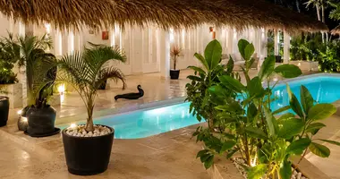 🌴 Magnificent Boutique Hotel for Sale - Las Terrenas Centre en Las Terrenas, República Dominicana