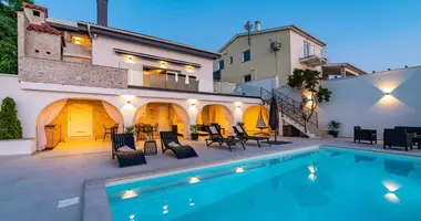 Haus 4 Schlafzimmer in Kroatien