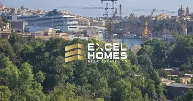 Penthouse w Fgura, Malta