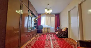 Apartamento 3 habitaciones en Muchaviecki sielski Saviet, Belarús