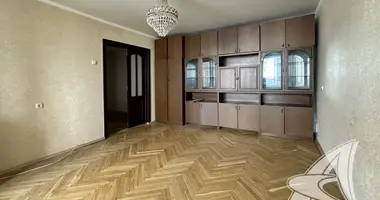 Квартира 3 комнаты в Мухавецкий сельский Совет, Беларусь