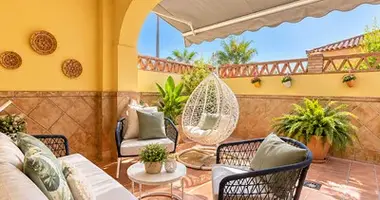 Haus 4 Schlafzimmer in Dos Hermanas, Spanien