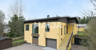 Dom 4 pokoi w Helsinki sub region, Finlandia