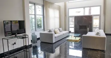 5 bedroom apartment in Nicosia, Cyprus