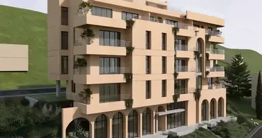 Prime Real Estate Portofolio:Full Floor & 7 Duplexes with 2 Storage Room en Saranda, Albania