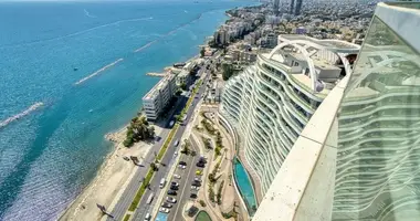 Penthouse 4 bedrooms in Agios Tychonas, Cyprus